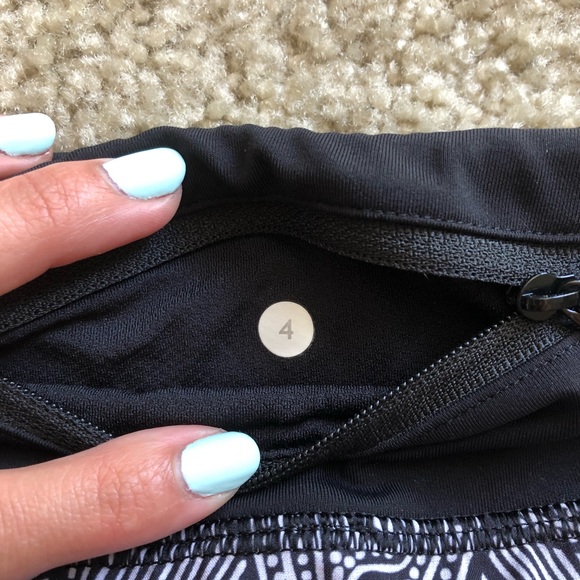 Lululemon Speed Shorts - Picture 3 of 8